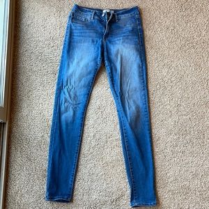 Refuge skinny jeans. Stretchy. Size 4.